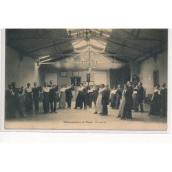 PARIS : grand cour de danse gardon, 94 bld des batignolles - tres bon etat