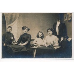 PARIS : ateliers de confection delabarre - etat