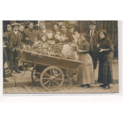 PARIS : marchande de fleurs ambulante - etat