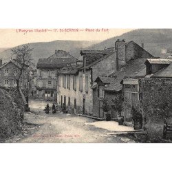 SAINT-SERNIN : place du fort - tres bon etat