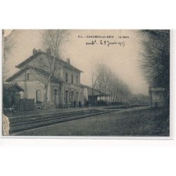 CHAUMES-en-BRIE : la gare - tres bon etat