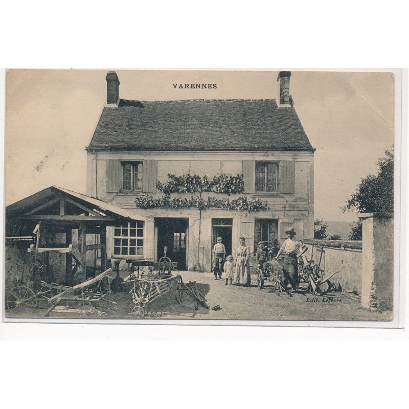 VARENNES : maison - etat