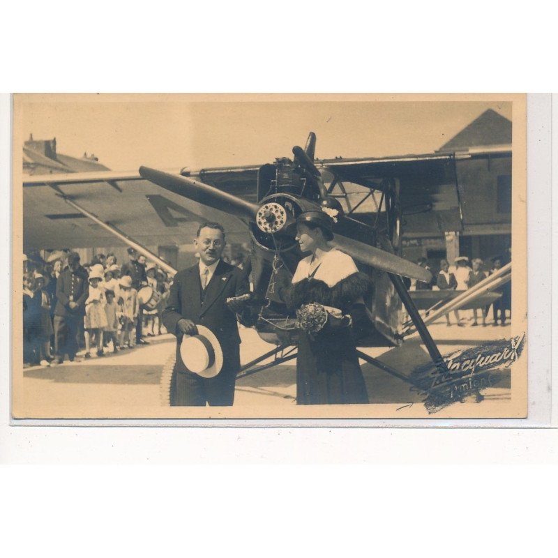 AMIENS : aviation, tambourg de ville, photo jaquart - tres bon etat