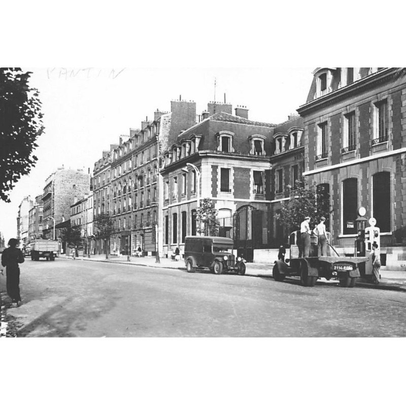 PANTIN : rue de paris la banque de france - tres bon etat
