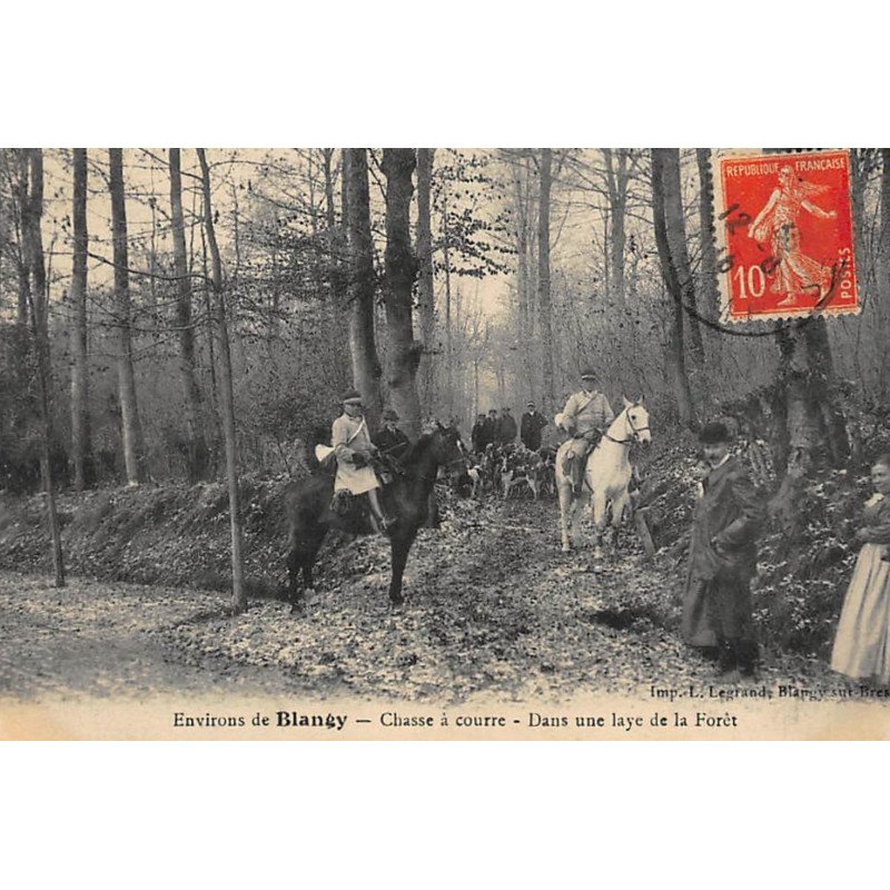 BLANGY : chasse à courre, dans une laye de la foret