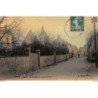 CROCY : le bourg (route de trun) toillée - tres bon etat