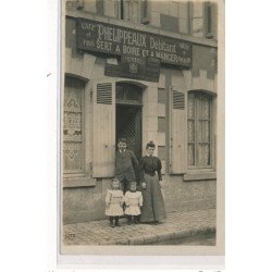 CARTE PHOTO A LOCALISER : cafe phelippeaux débitant sert à voire et à manger - tres bon etat