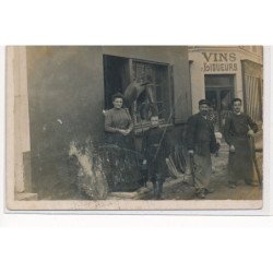 CARTE PHOTO A LOCALISER : paris(?) sellerie - etat