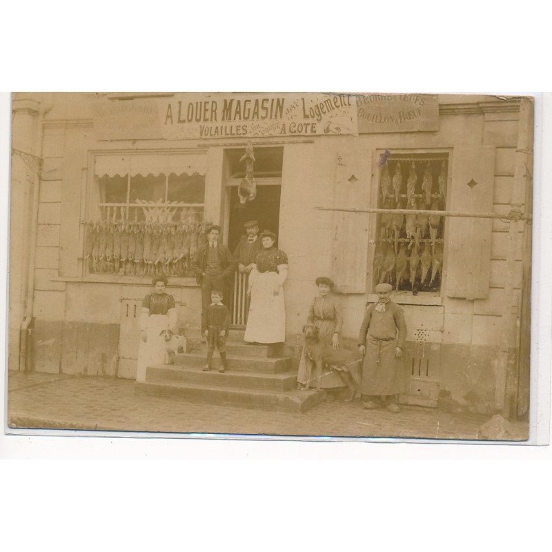 CARTE PHOTO A LOCALISER : montrouge(?) montreuil(?) boucherie - tres bon etat