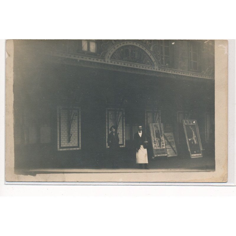 CARTE PHOTO A LOCALISER : cabaret, theatre francais paris(?) - etat