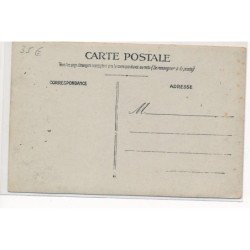 CARTE PHOTO A LOCALISER : peronnages - tres bon etat