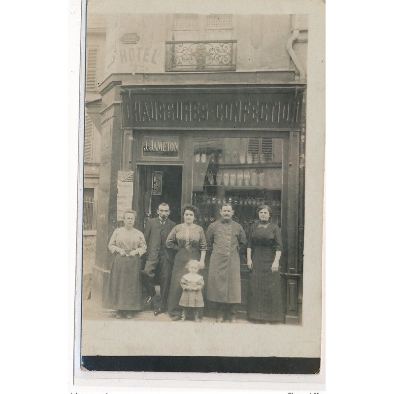 CARTE PHOTO A LOCALISER : paris(?) cordonnerie, chaussures confection, J. Jameton - etat