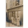 CARTE PHOTO A LOCALISER : paris(?) restaurant, café, personnages - etat