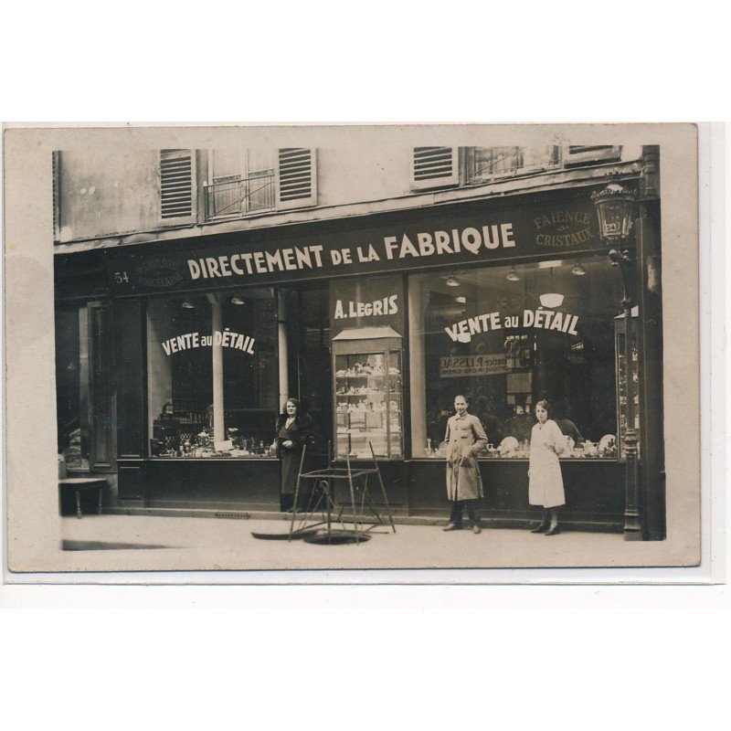CARTE PHOTO A LOCALISER : paris(?) directement de la fabrique A. Legris, vente au détail, faience crista - tres bon etat