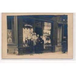CARTE PHOTO A LOCALISER : paris(?) parfumerie, papeterie - tres bon etat