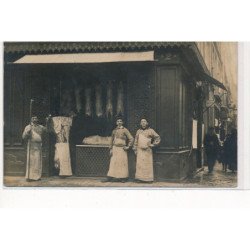 CARTE PHOTO A LOCALISER : paris(?) boucherie - tres bon etat