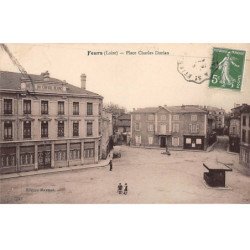 FEURS - Place Charles Dorian - très bon état