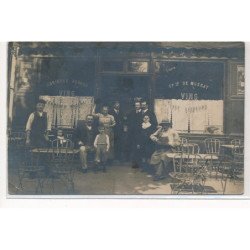 CARTE PHOTO A LOCALISER : paris(?) café, absinthe pernod - tres bon etat