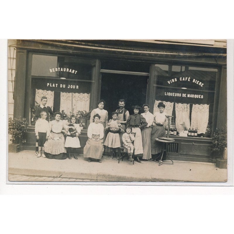 PARIS : restaurant plat du jour, vins café biere liqueurs de marques - tres bon etat