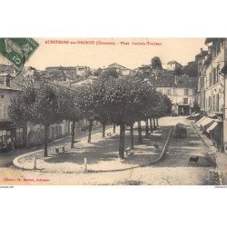 AUBETERRE-sur-DRONNE : place ludovic-trarieux - tres bon etat
