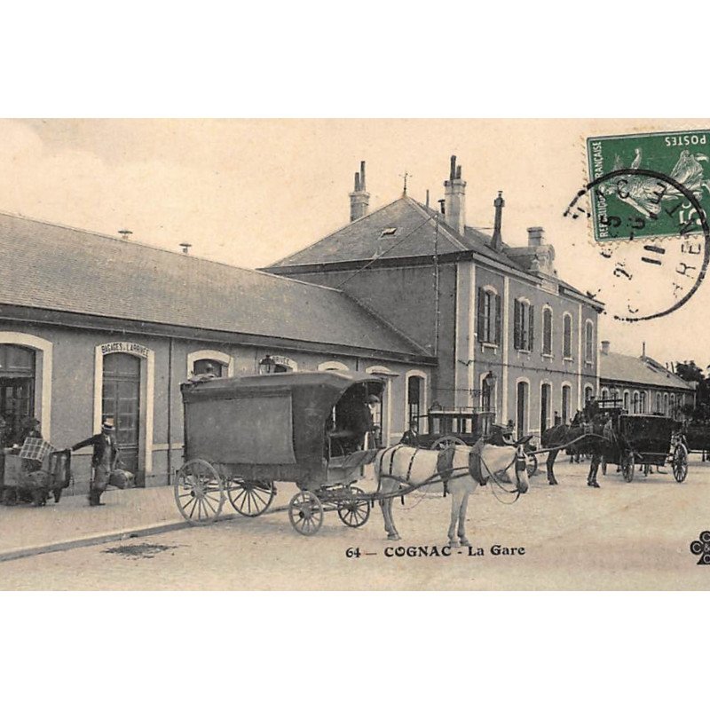 COGNAC : la gare, attelage - tres bon etat