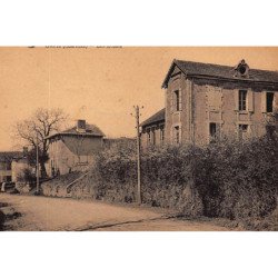 SURIS : les ecoles - tres bon etat