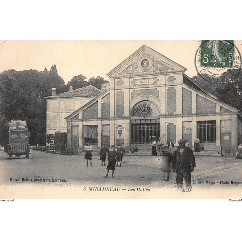 MIRAMBEAU : les halles - tres bon etat