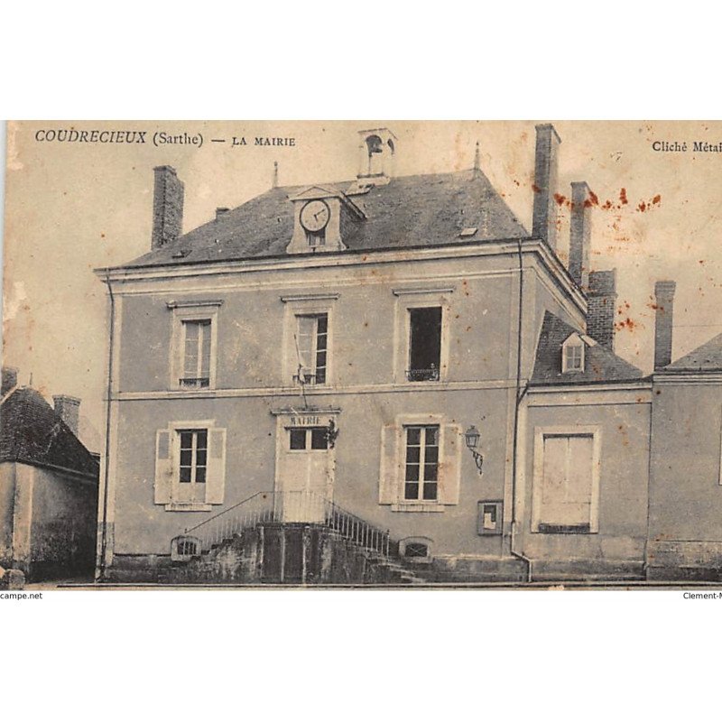COUDRECIEUX : la mairie - tres bon etat