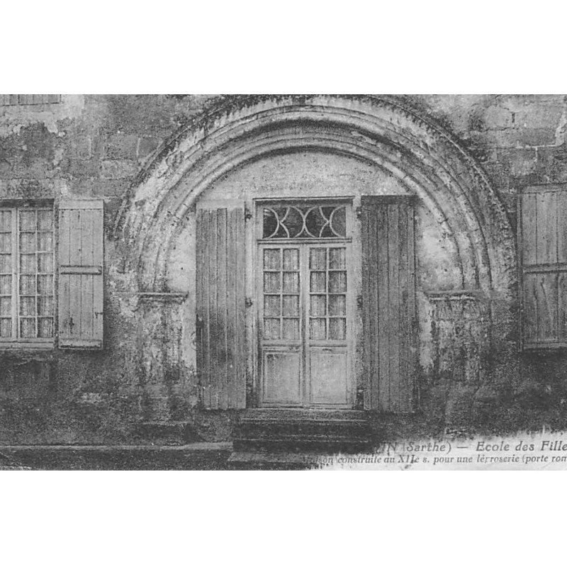 VIVOIN : ecole des filles - etat