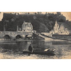 FRESNAY-sur-SARTHE : la sarthe et le vieux chateau - tres bon etat