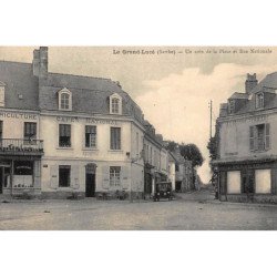 LE GRAND-LUCE : un coin de la place et rue nationale - tres bon etat