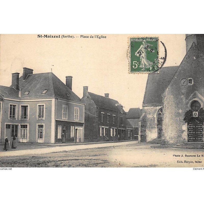 SAINT-MAIXENT : place de l'eglise - tres bon etat