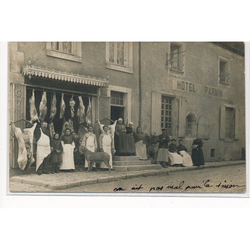 CHAROST : boucherie, hotel parnin - tres bon etat