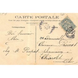 MEHUN-sur-YEVRE : fete du couronnement de la rosiere, le depart du cortege - tres bon etat