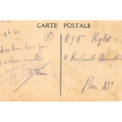 SAVIGNY-en-SEPTAINE : la place - tres bon etat