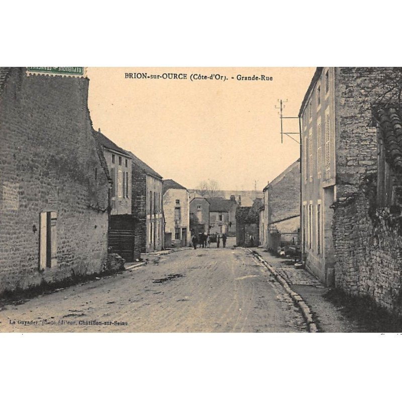 BRION-sur-OURCE : grande-rue - tres bon etat