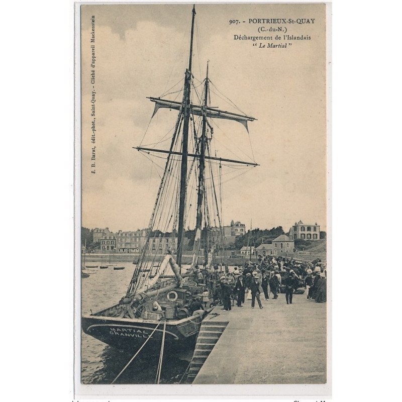 PORTRIEUX-SAINT-QUAY : déchargement de l'islandais "le martial" - tres bon etat
