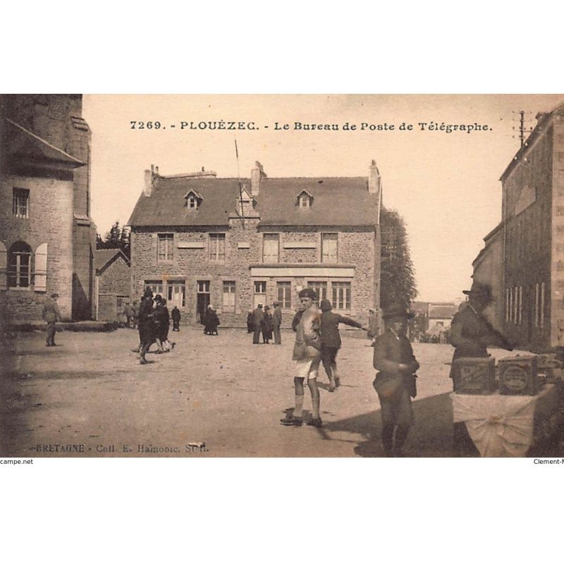 PLOUEZEC : le bureau de poste de telegraphe - tres bon etat PLOUEZEC : le bureau de poste de telegraphe - tres bon etat