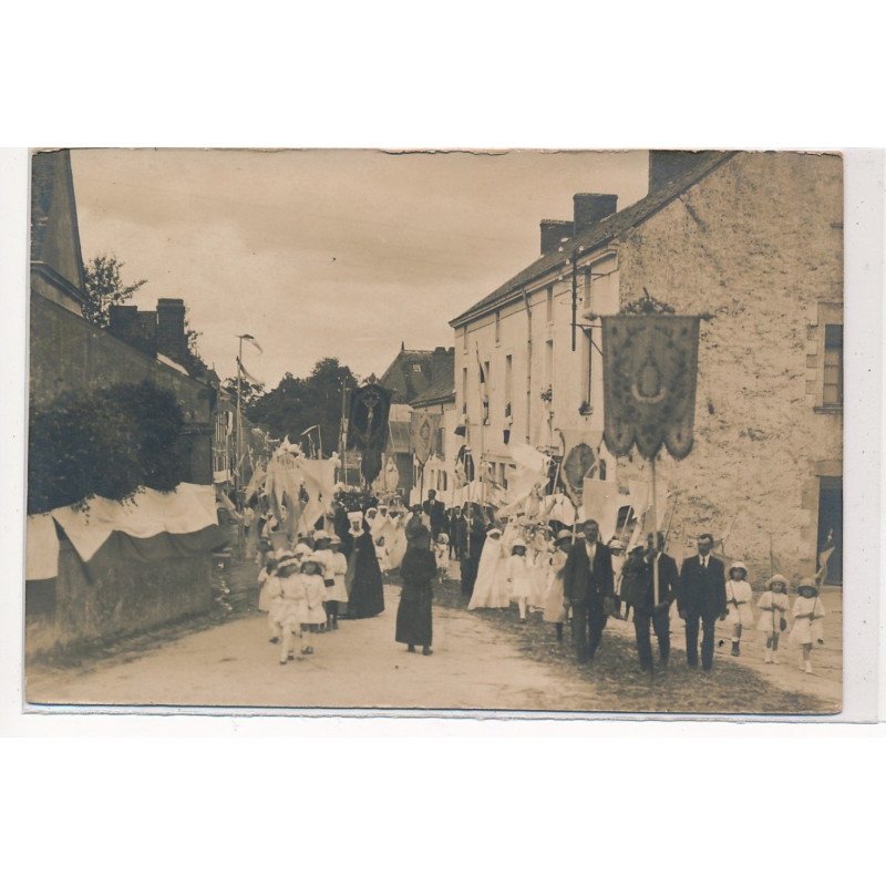 NANTES : procession religieuse - tres bon etat