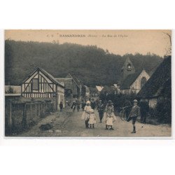 NASSANDRES : la rue de l'eglise - tres bon etat