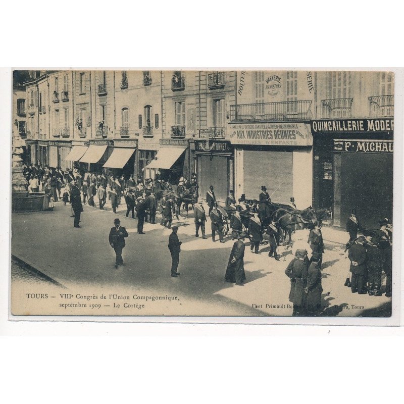 TOURS : VIIIe congres de l'union compagnionique, le cortege - tres bon etat