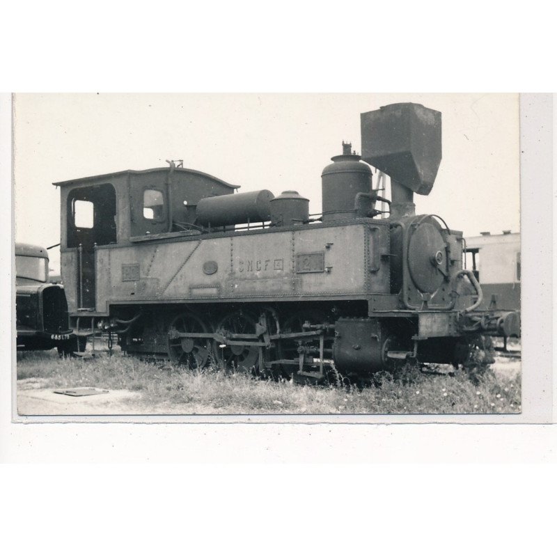 ROMORANTIN : locomotive au depot (gare) 1960, SNCF - tres bon etat