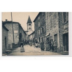 VAUX : rue principale l'attente du facteur, poste - tres bon etat