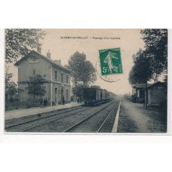 SAINT-REMY-en-ROLLAT : passage d'un express - tres bon etat