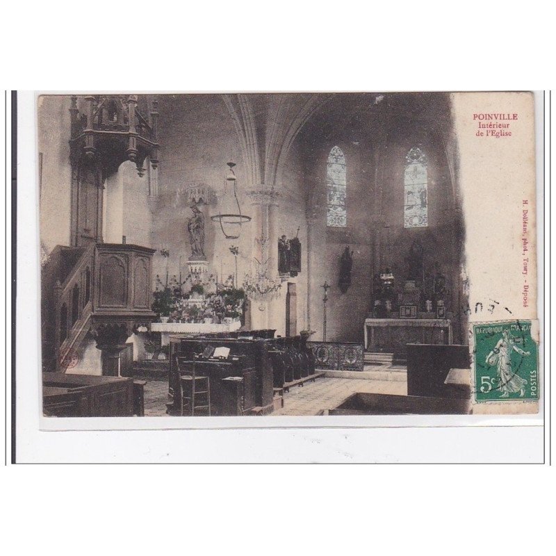 POINVILLE : intérieur de l'eglise - tres bon etat