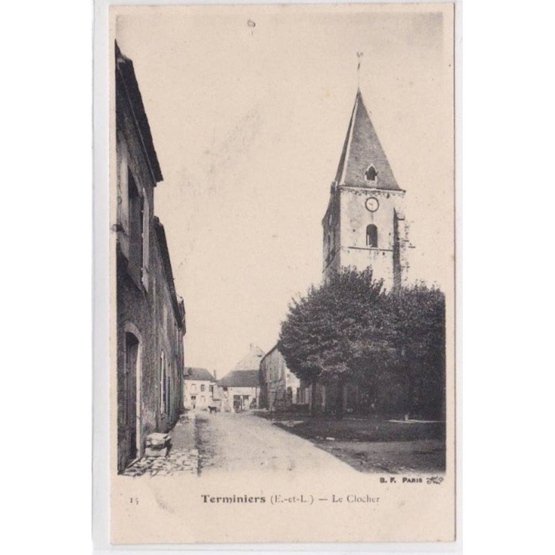 TERMINIERS : le clocher - tres bon etat