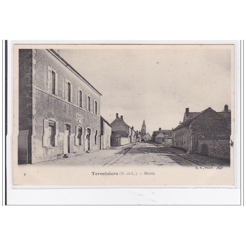 TERMINIERS : mairie - tres bon etat