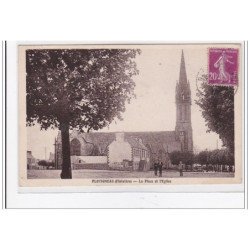 PLOUIGNEAU : la place de l'eglise - tres bon etat