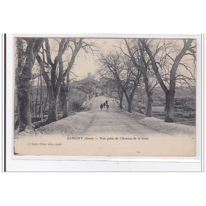 GIMONT : vue prise de l'avenue de la gare - tres bon etat GIMONT : vue prise de l'avenue de la gare - tres bon etat