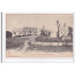 LIE-de-BATZ : calvaire et hotel robinson - tres bon etat